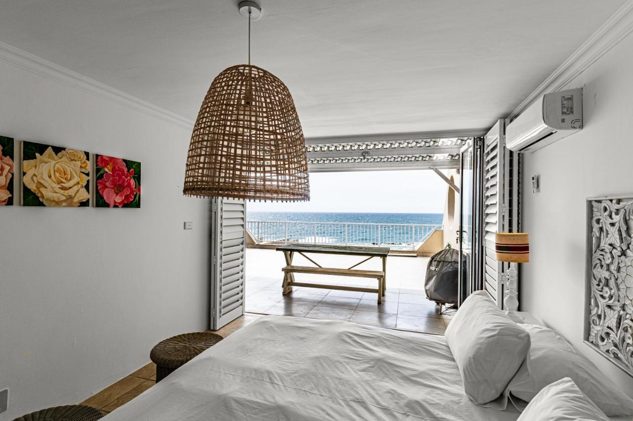 Apartamento Spacious Beachfront Oasis