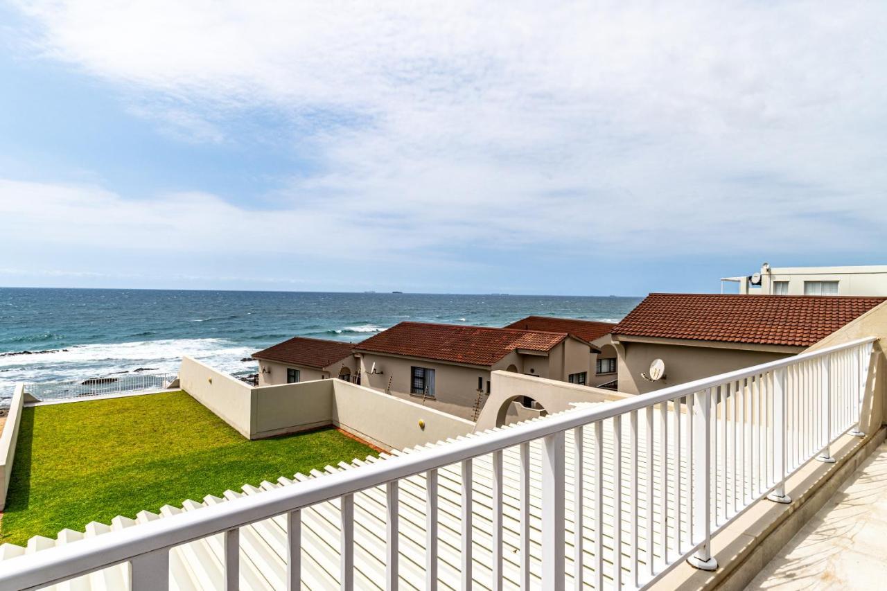 Apartamento Spacious Beachfront Oasis